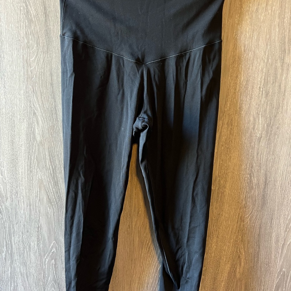 Aerie real me 3/4 crop bundle like new - Picture 2 of 6